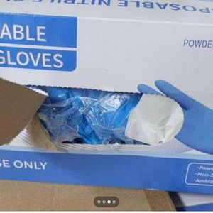 Small disposable glove